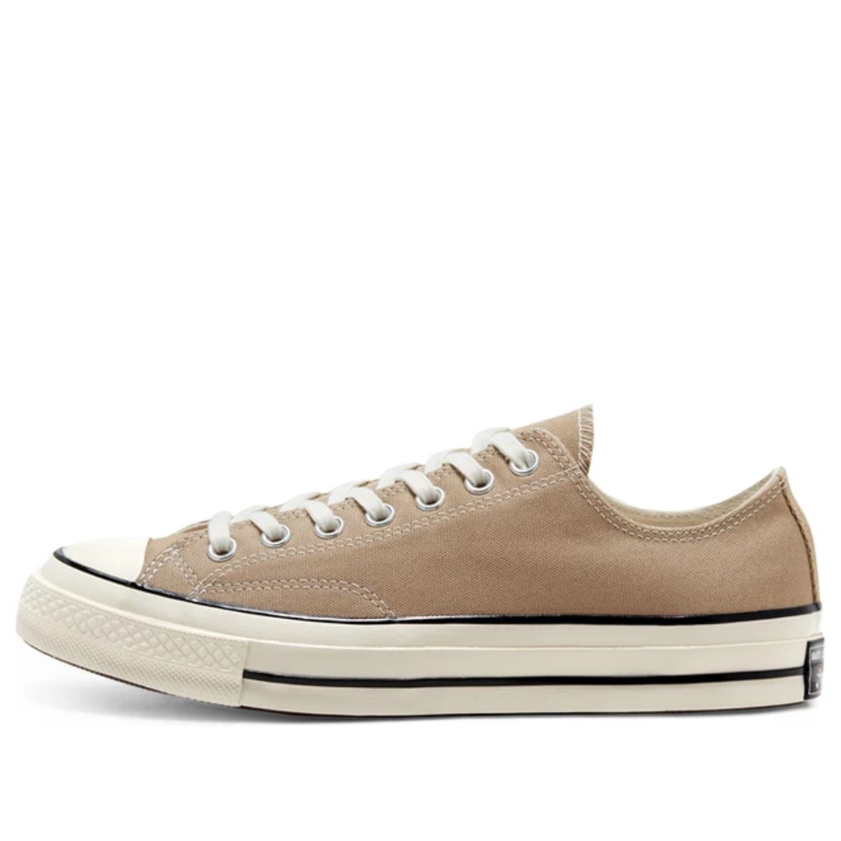Converse Shoes Chuck Taylor All Star - Sepatu Sneaker Wanita Converse Chuck Taylor